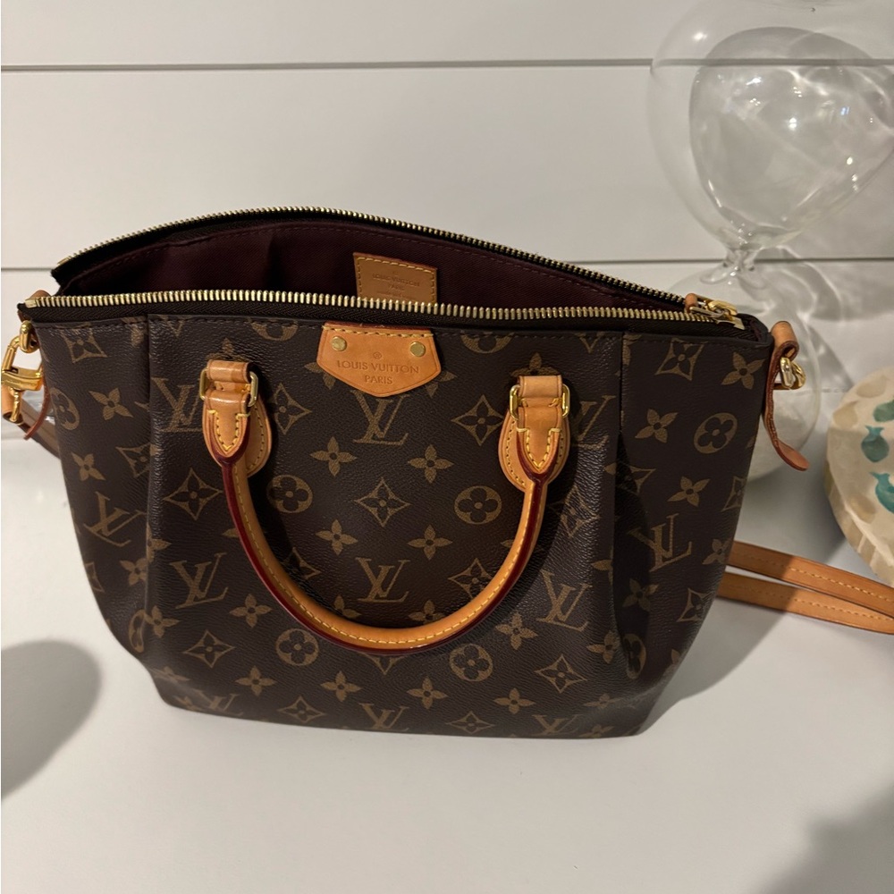 Louis Vuitton Brown Monogram Handbag